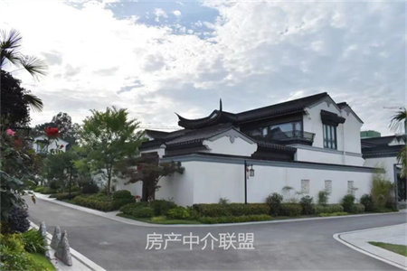 明城园华元3室2厅1卫114㎡